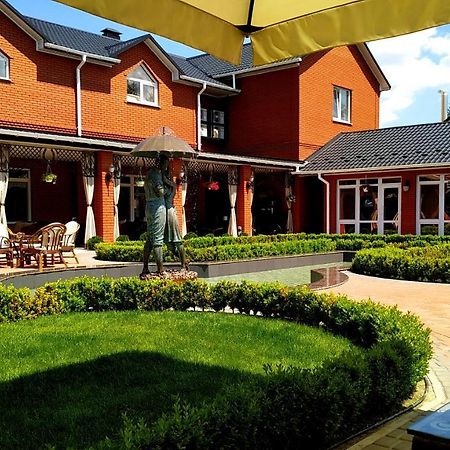 Заміський Комплекс Grand Prix Hotel Tsyurupynsk Eksteriør billede