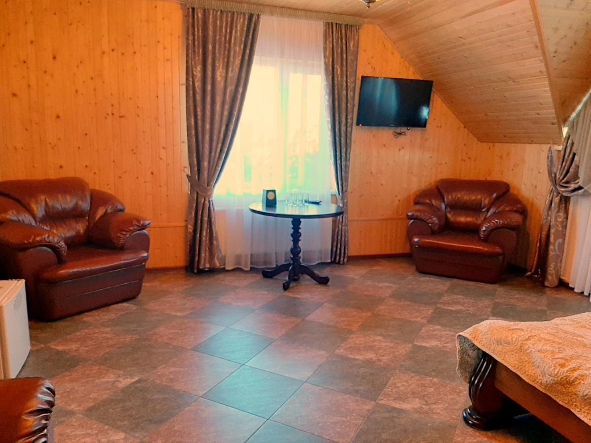 Заміський Комплекс Grand Prix Hotel Tsyurupynsk Eksteriør billede