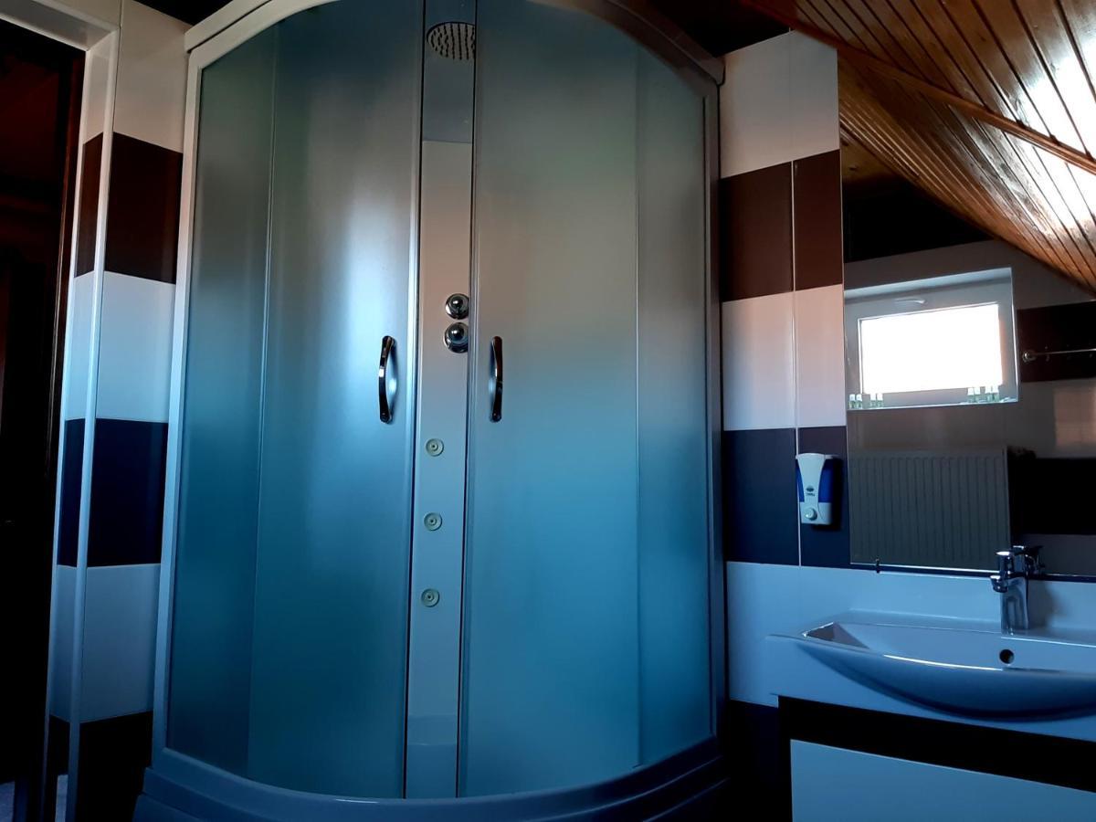 Заміський Комплекс Grand Prix Hotel Tsyurupynsk Eksteriør billede